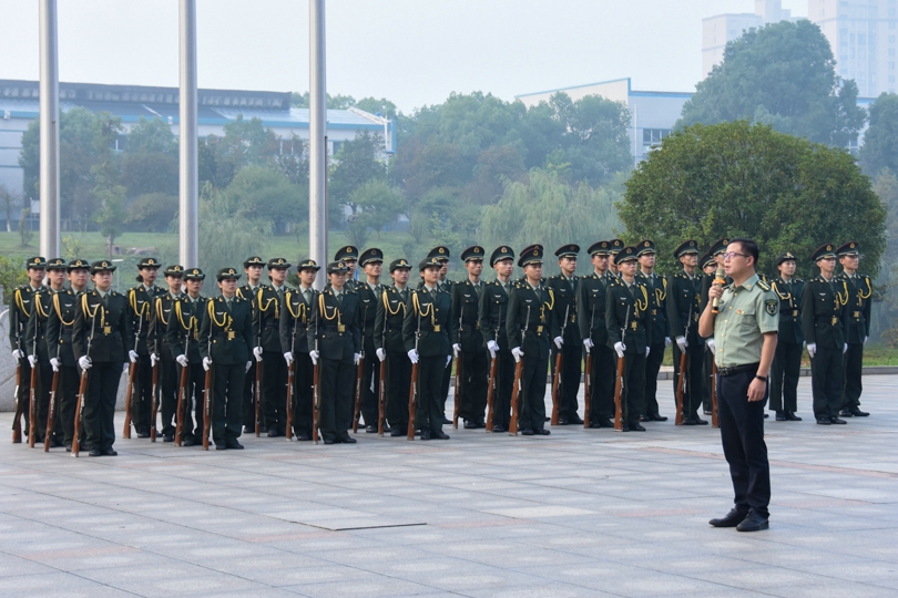 书记讲话.jpg