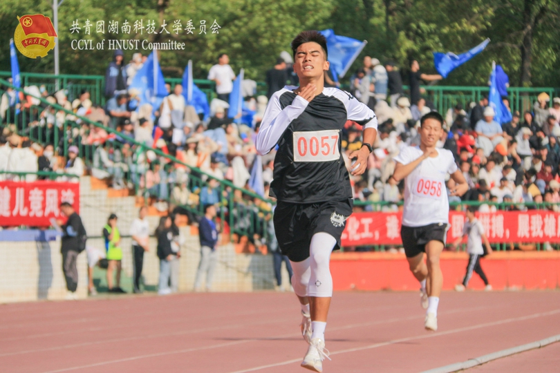 男子1500m2.jpg