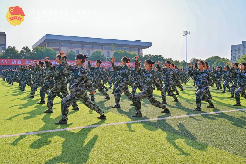 表演方阵队成果汇报1.jpg