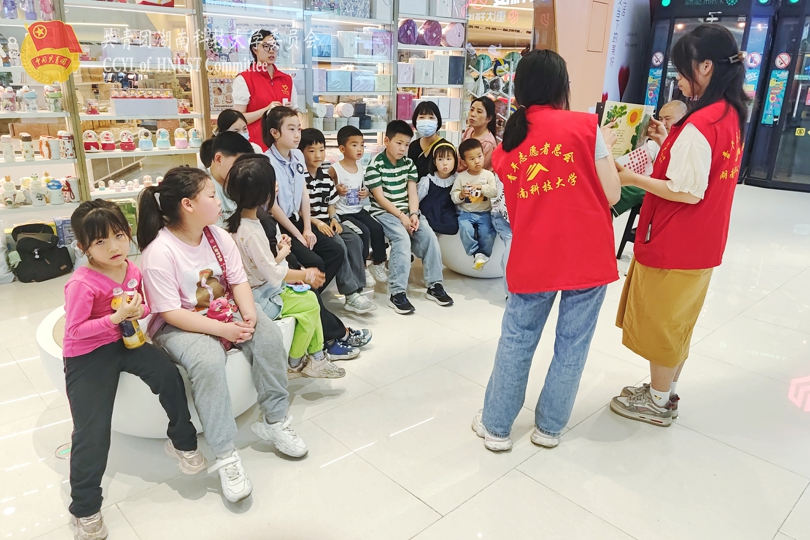 绘本共读2.jpg