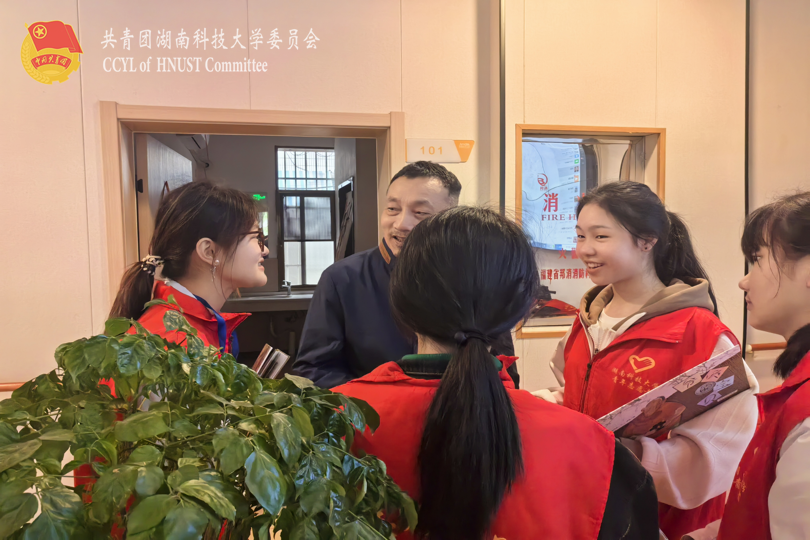 当兵爷爷照片.png