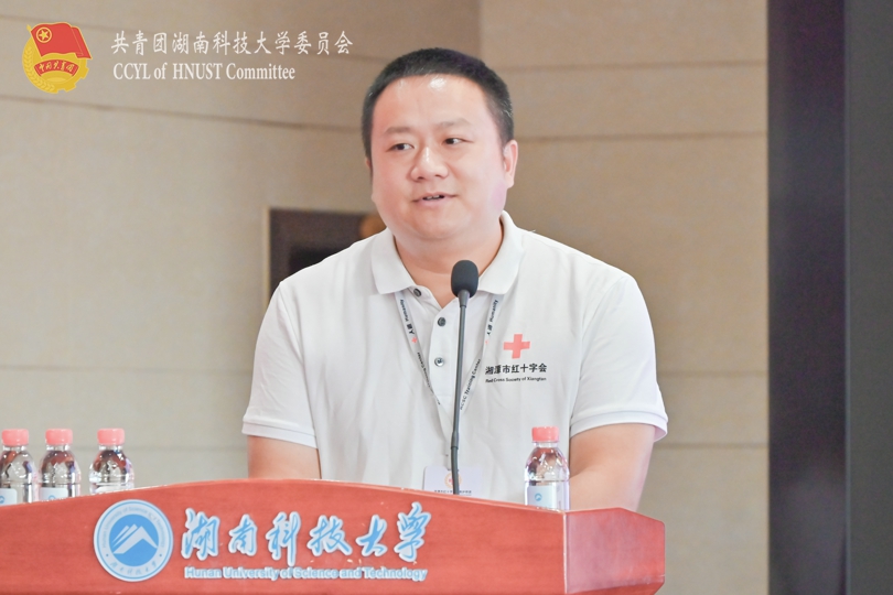 李菊佳老师.jpg