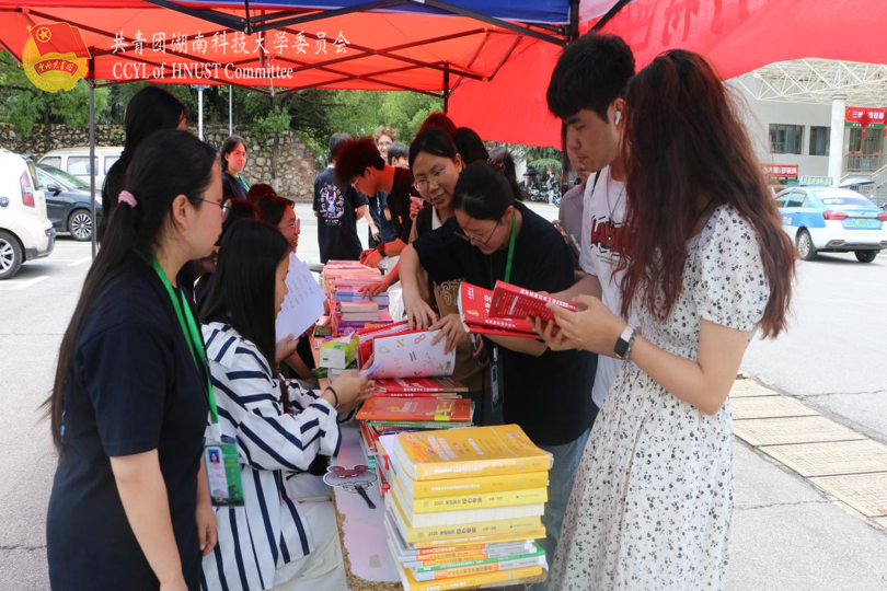 学生挑选资料.png