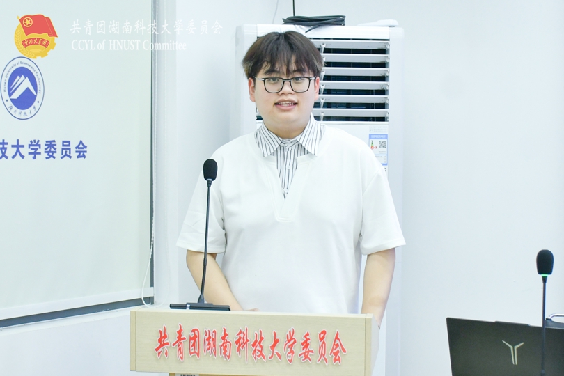 李泳霖.jpg