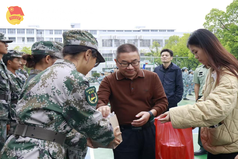 94e007e37600440e892205a80ad65323.png 图片 1_5.png