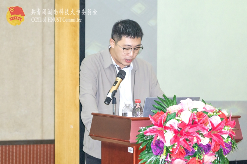 987cc575faf947dead589e40838fa8ef.jpg 领导讲话.jpg