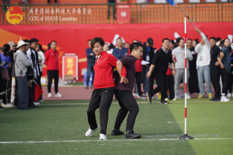 00a1c025da4e4ba8a96d00bf287f9409.png 图片2.png