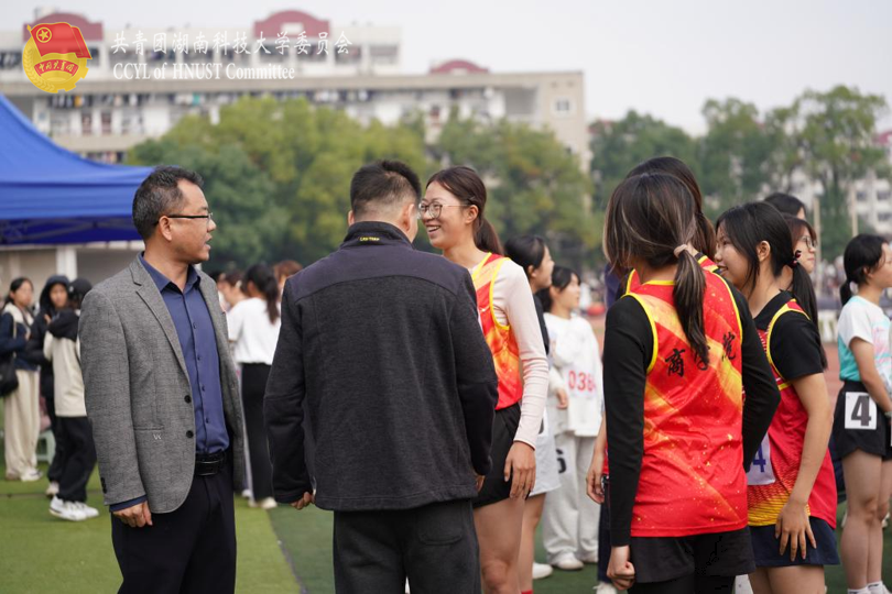 00b6f467e4b44c5e874449816122e215.png 图片1.png