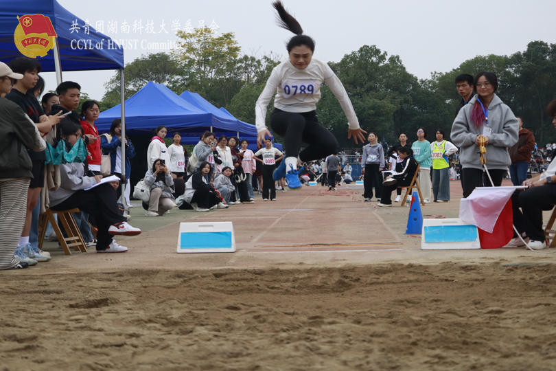 2d0f1e8ba0124441a3399f575f2540d9.png 图片3.png