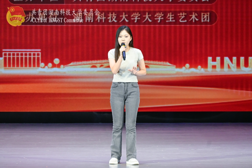 52b93f743d2144f7a2e6cf387850b02e.jpg 声乐一等奖全芷仪.jpg