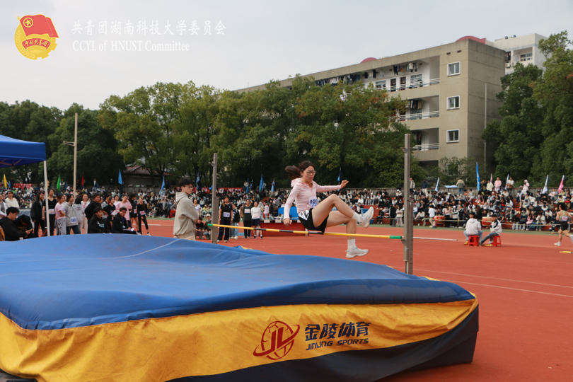 87f2b9d3ed4147fe98189fea52730936.png 图片1.png