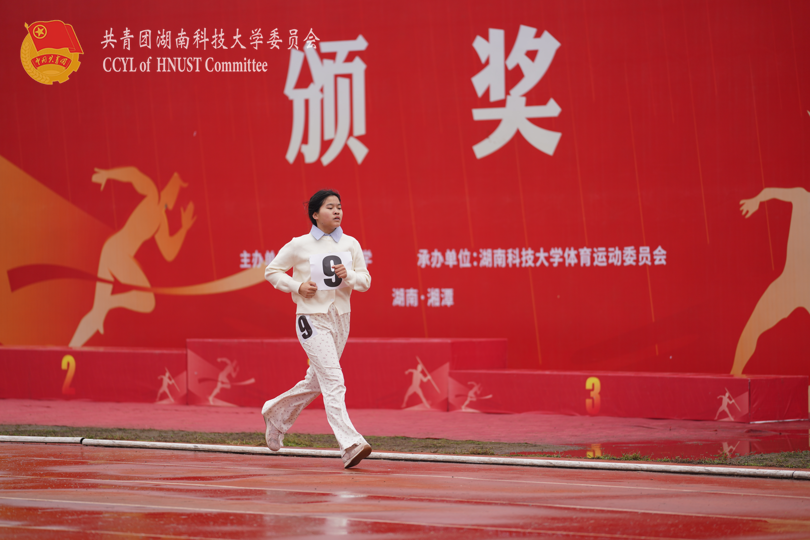 dcf95bbefb9d4874bcd87319c7b03c51.png 图片5.png