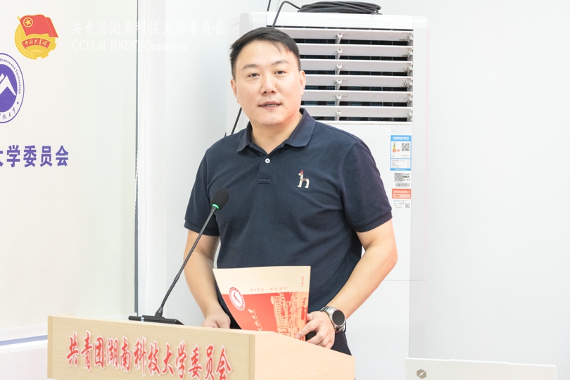 02763da444794c198d8b7c5b1ccb1bf5.jpg 唐宁潇.jpg