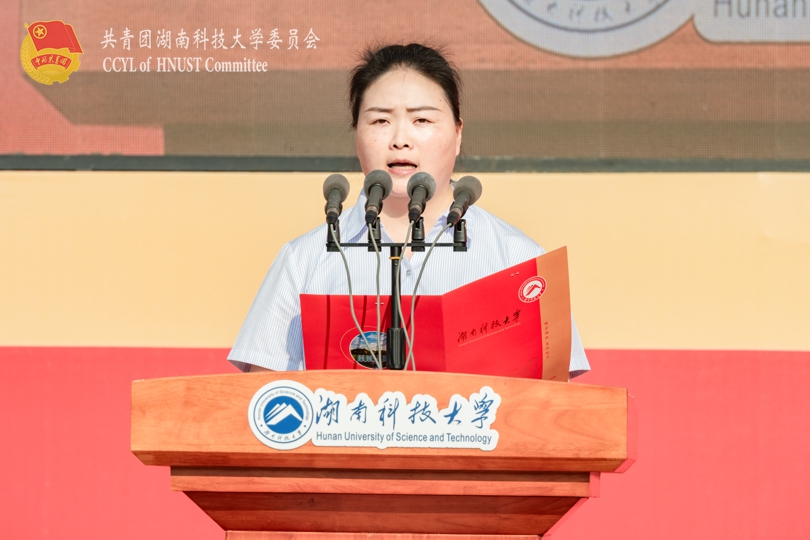 314e4a23952b44cb88441e8b0e918fd6.jpg 张彧.jpg
