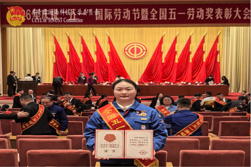 7e019b5a6cec44f0b2d43c115d70ea08.png 图片1.png