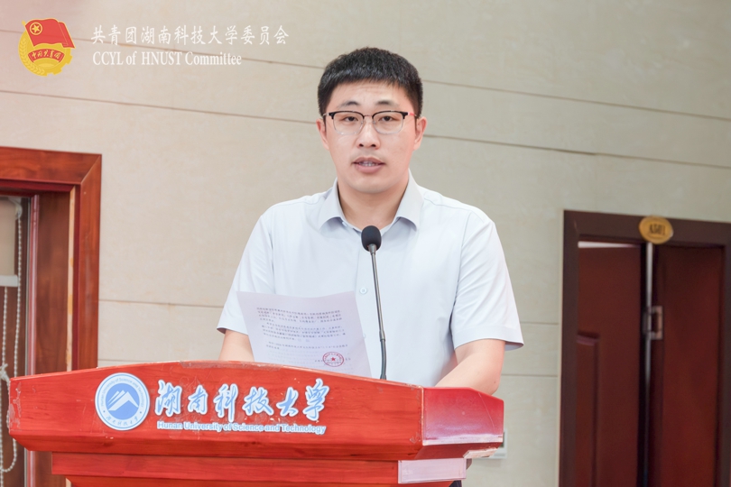 李贺老师.jpg