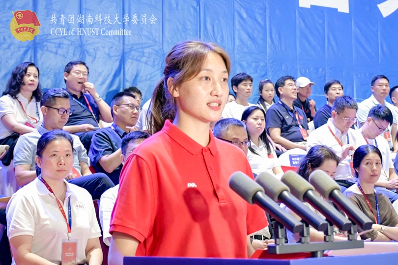 d9d4e7563ef24500973a253085ddec20.jpg 运动员.jpg